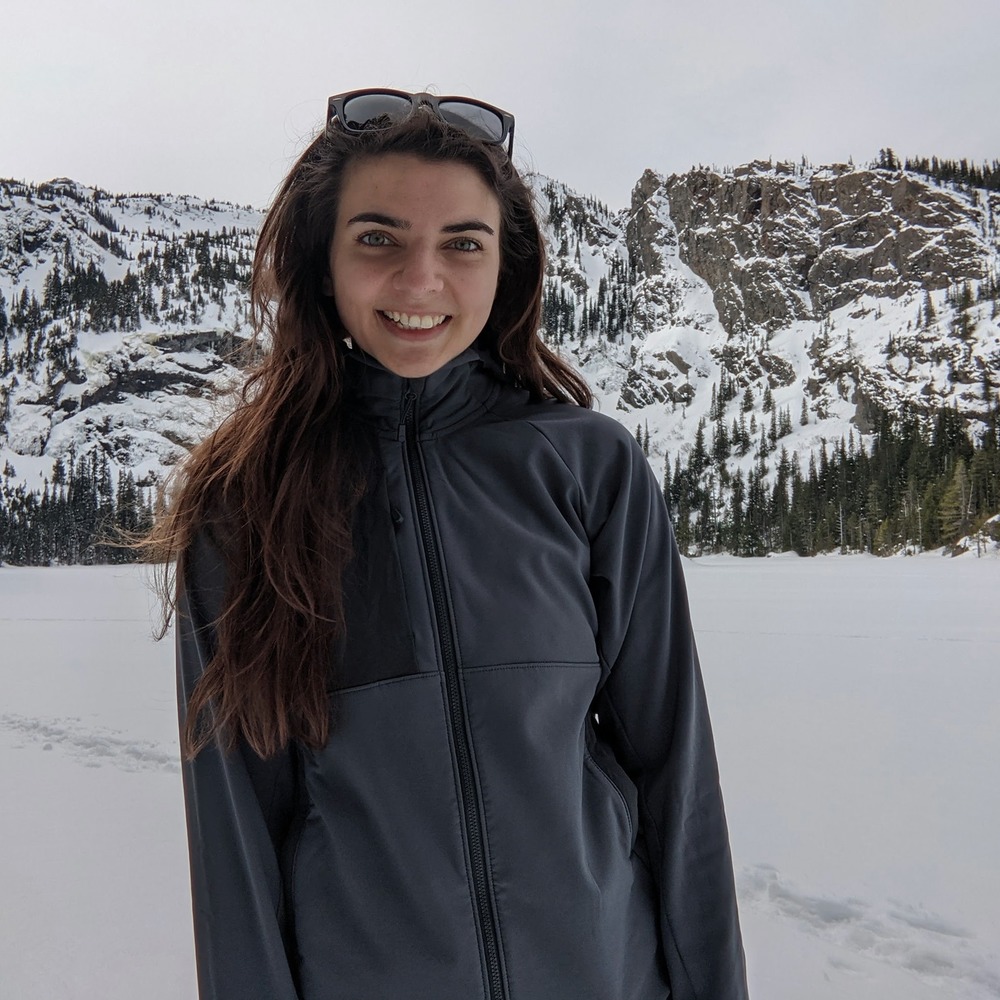 Meet your Posher, Marissa